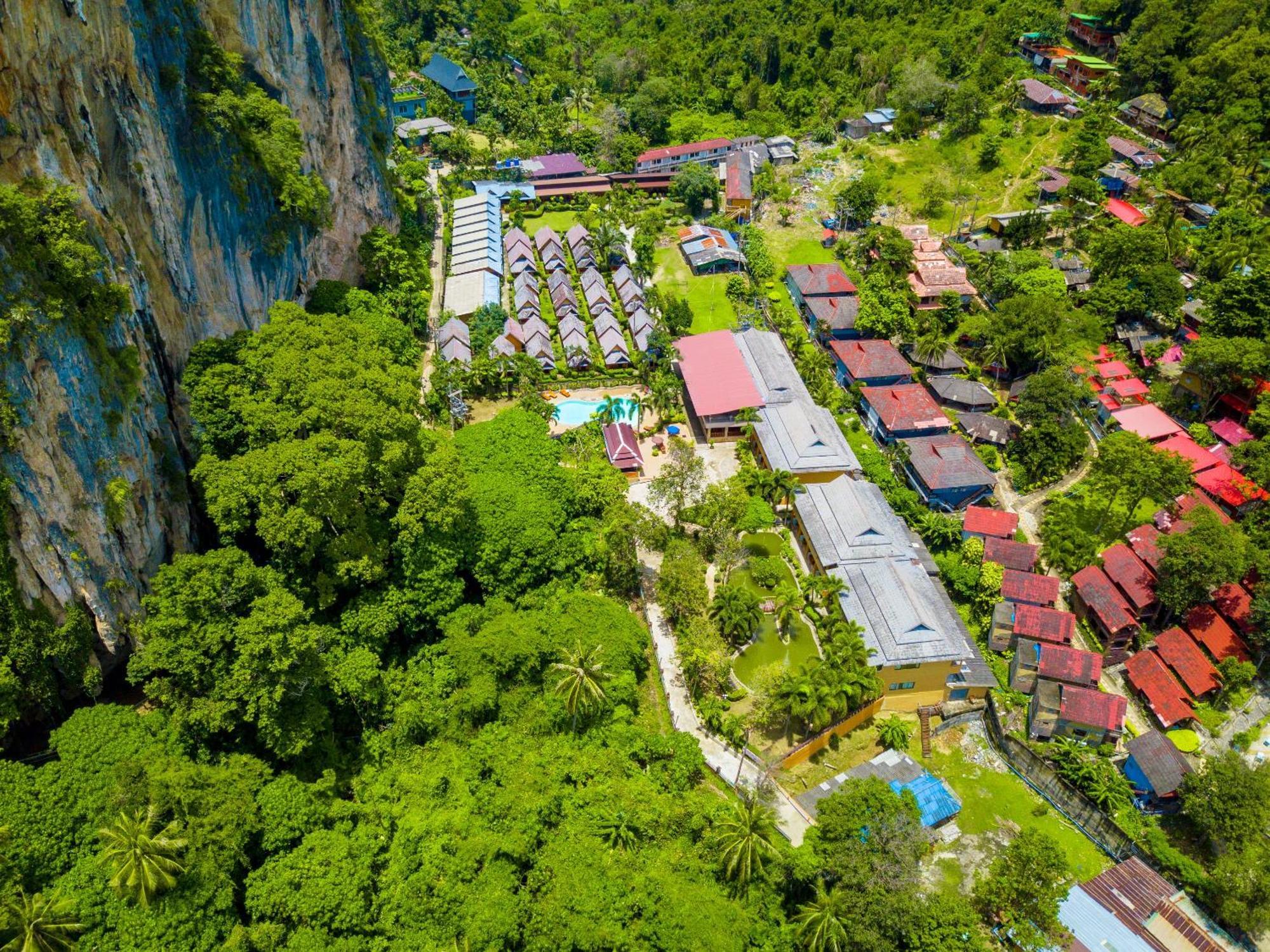 Diamond Cave Resort Railay Beach Esterno foto